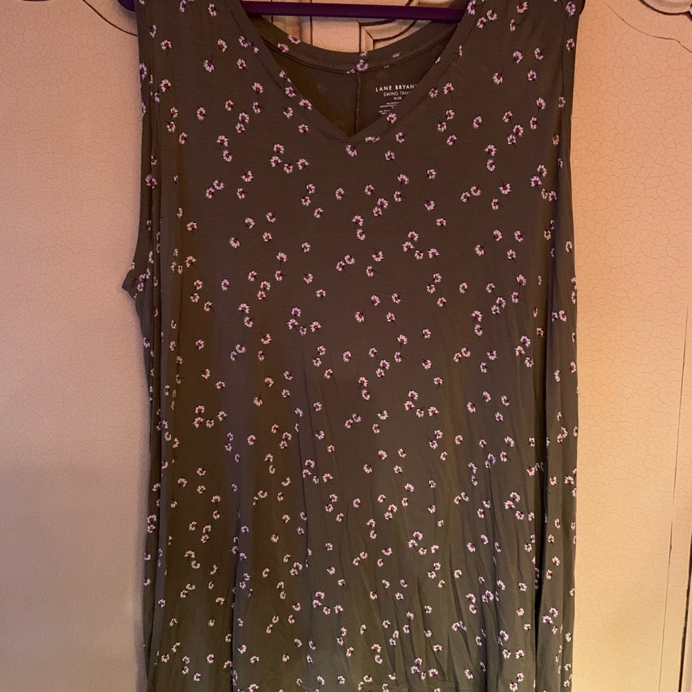 Lane Bryant 26/28 Olive Green Sleeveless Top